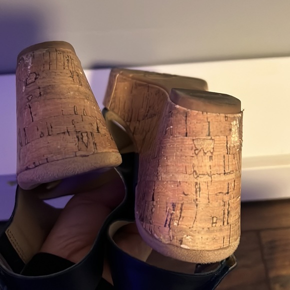 CHINESE LAUNDRY  cork wedge sandals - Picture 5 of 7